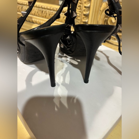 Valentino Garavani Rockstud Ankle Strap Pumps 100MM, Size: 37.5 - Picture 11 of 16